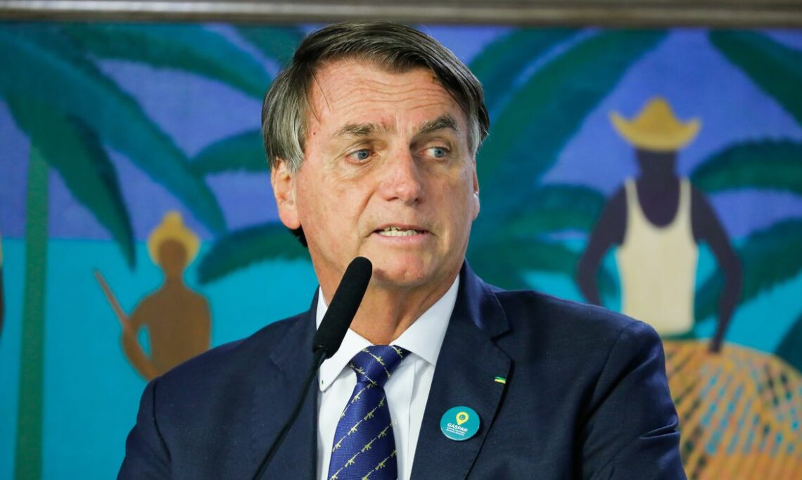 PF descobre nova joia nos EUA em investigação sobre Bolsonaro