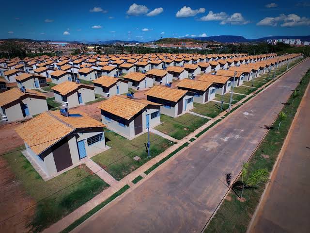 Ministério Público investiga construção de 250 casas populares em Parauapebas