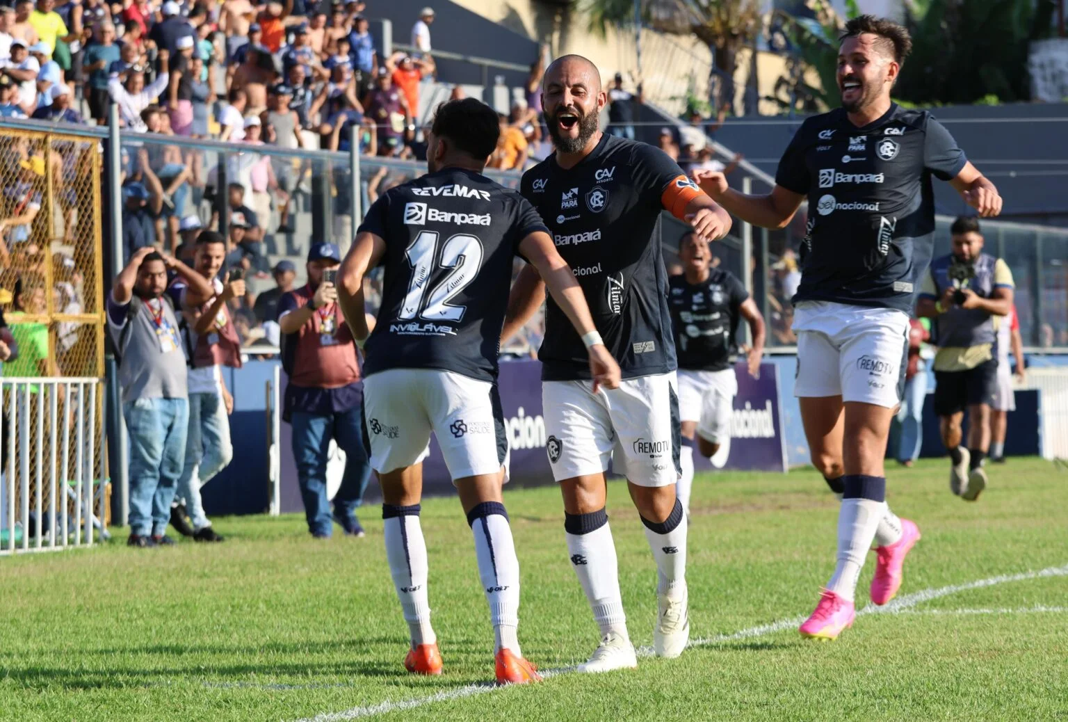 Remo vence Ypiranga e se aproxima do G8 na Série C