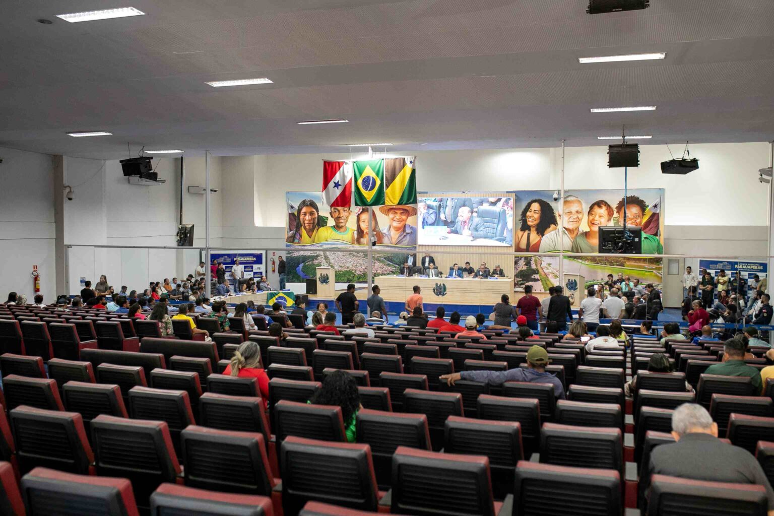 Câmara de Parauapebas aprova aumento no número de vereadores para próxima legislatura