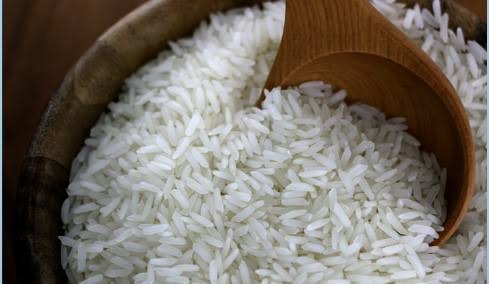 Arroz importado será vendido com rótulo próprio e preço tabelado