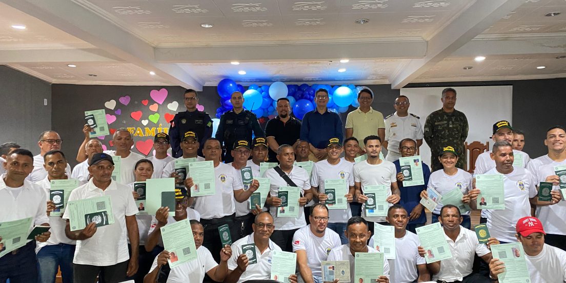 Em Marabá, barqueiros e rabeteiros recebem certificação de curso realizado pela Marinha do Brasil