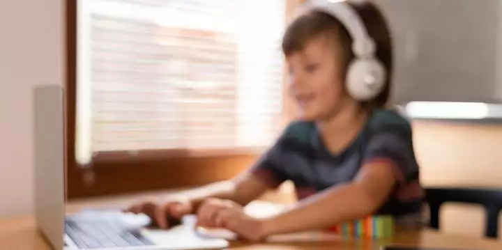 Escolas estaduais paraenses recebem programa de internet e conectividade