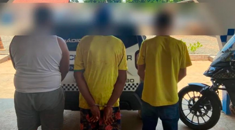 Três homens são condenados a mais de 180 anos de prisão por invadir alojamento e matar 3 pessoas