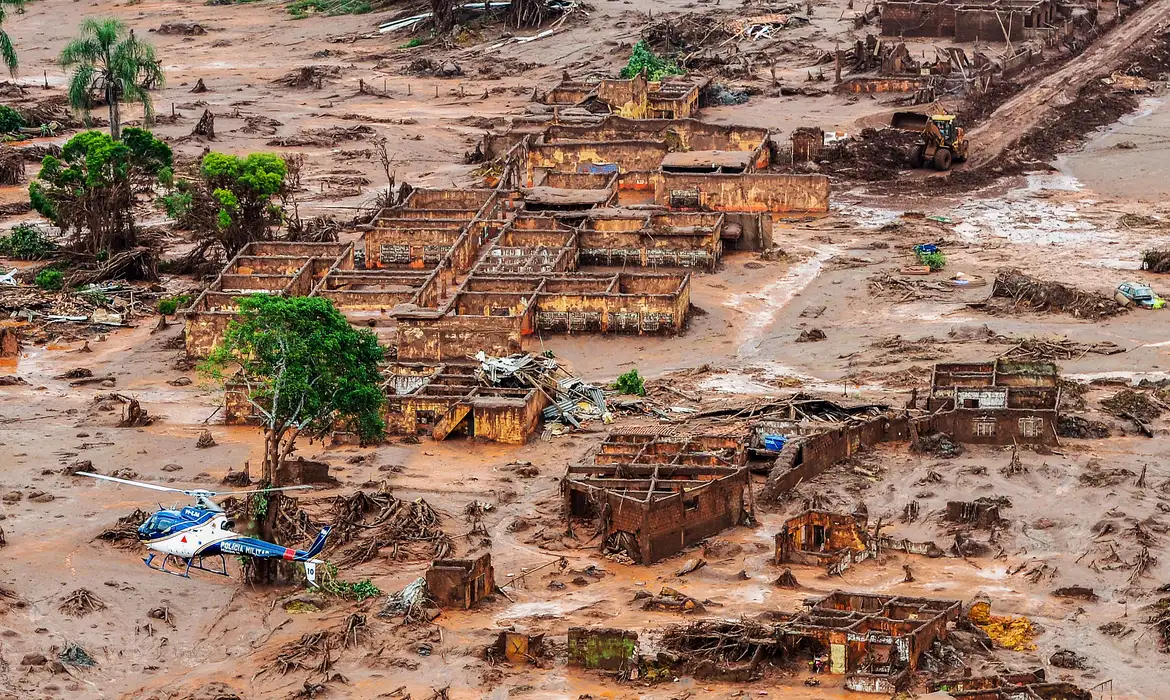 Vale diz que não foi notificada sobre ação de R$ 3,6 bi por danos morais em Mariana
