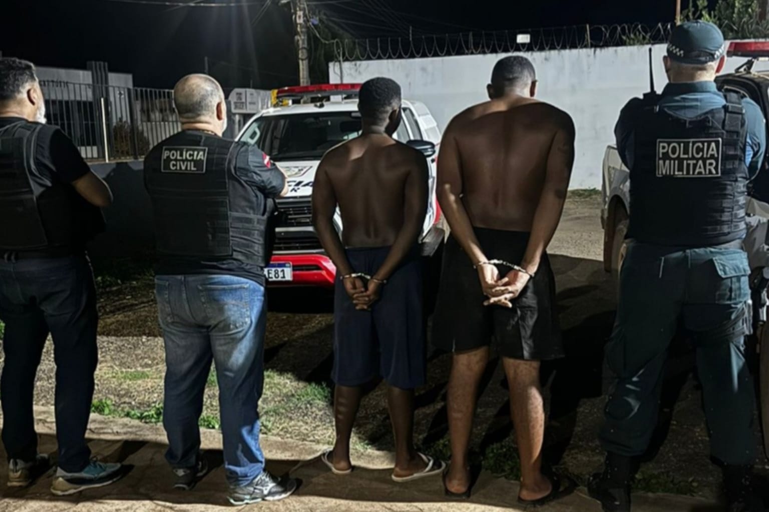 PC e PM prendem dupla por vender drogas em Dom Eliseu
