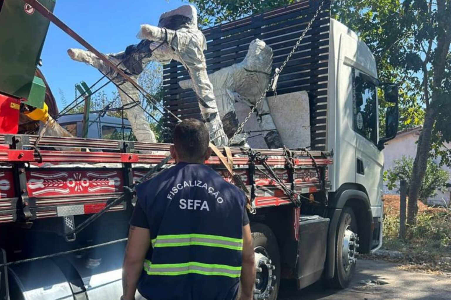 Sefa apreende equipamentos de academia em Conceição do Araguaia