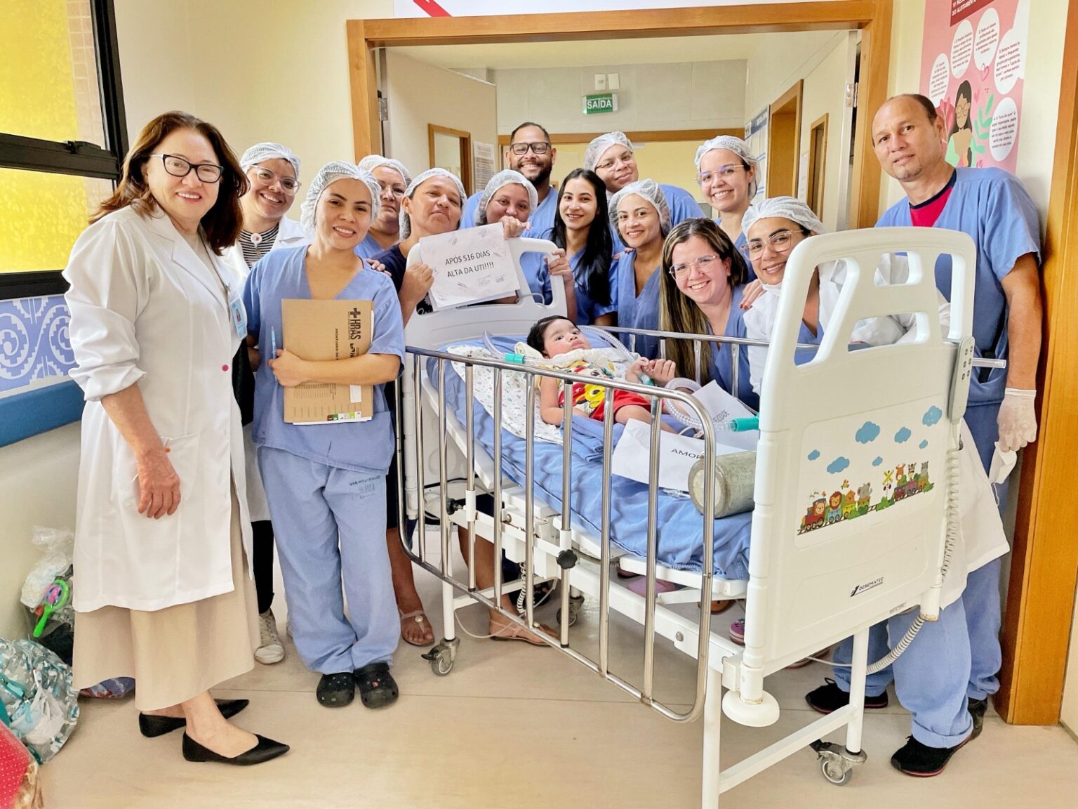 Bebê recebe alta hospitalar após passar mais de 500 dias internado no Pará