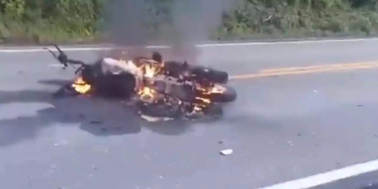 Duas pessoas morrem após colisão de carro e moto no Pará