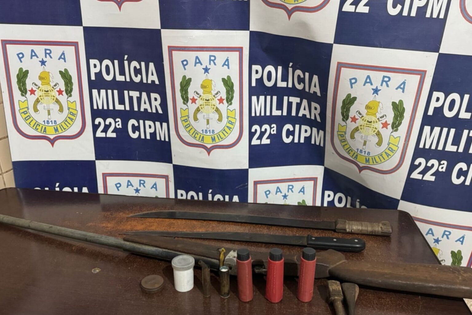 Dupla é presa por lesão corporal e posse ilegal de arma de fogo no Marajó
