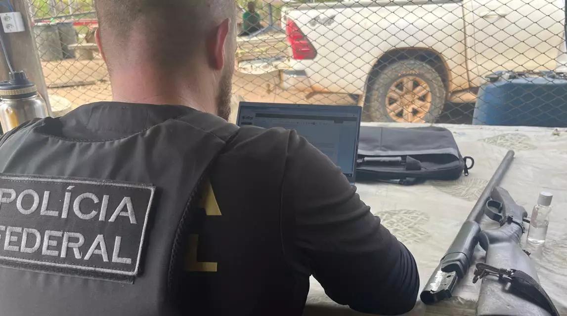 Homem é preso com arma de fogo ilegal em ação contra trabalho análogo à escravidão no Pará
