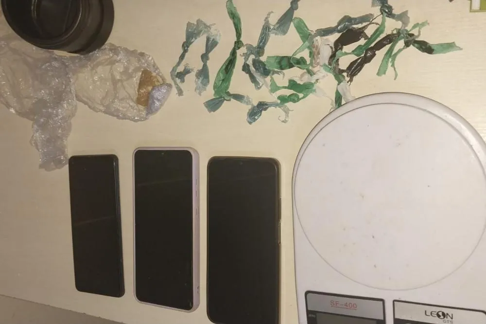 Mulher é presa com drogas em casa após usuário revelar ponto de venda no Pará