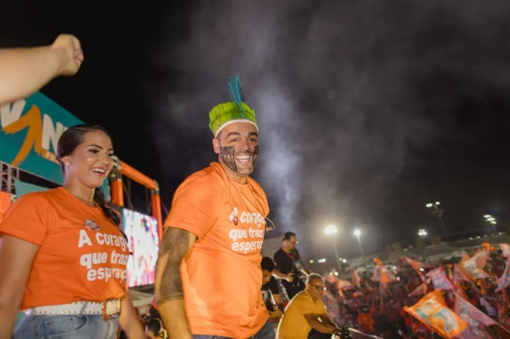 Aurélio Goiano inicia campanha à prefeitura de Parauapebas com adesivaço e caminhada