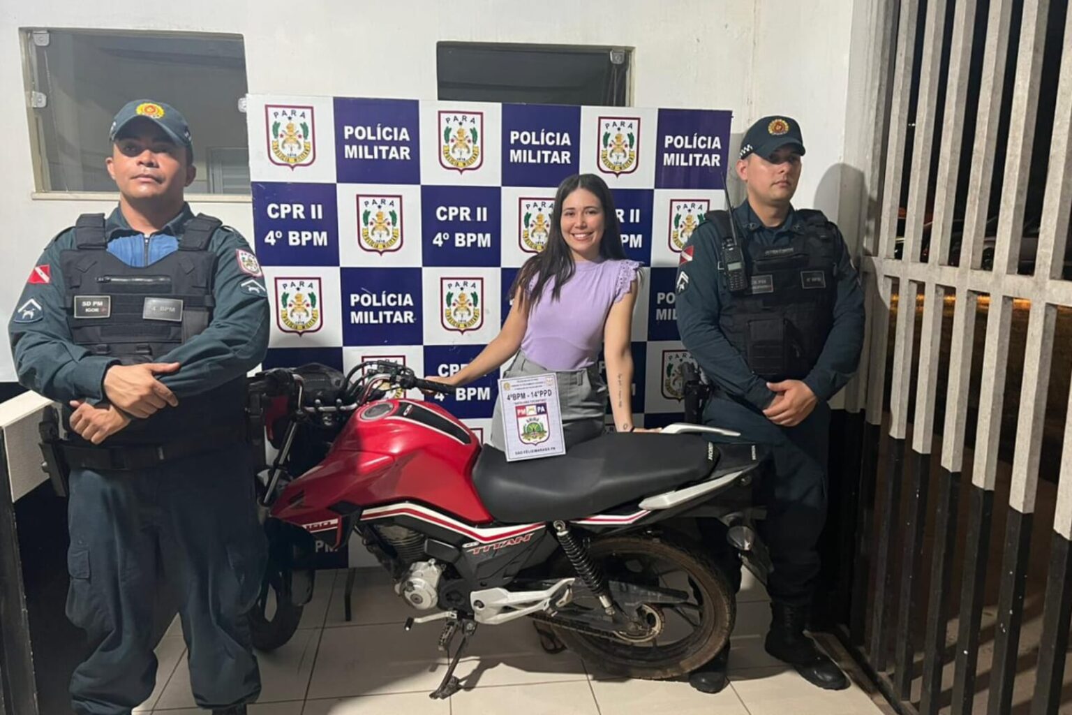 Adolescente é detido por populares com moto furtada em Marabá