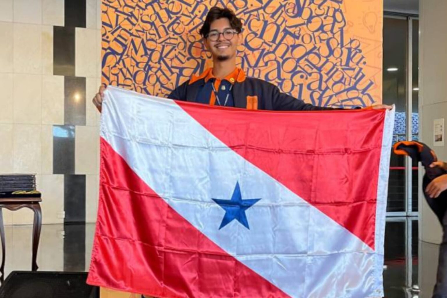 Estudante paraense é empossado Jovem Senador em Brasília