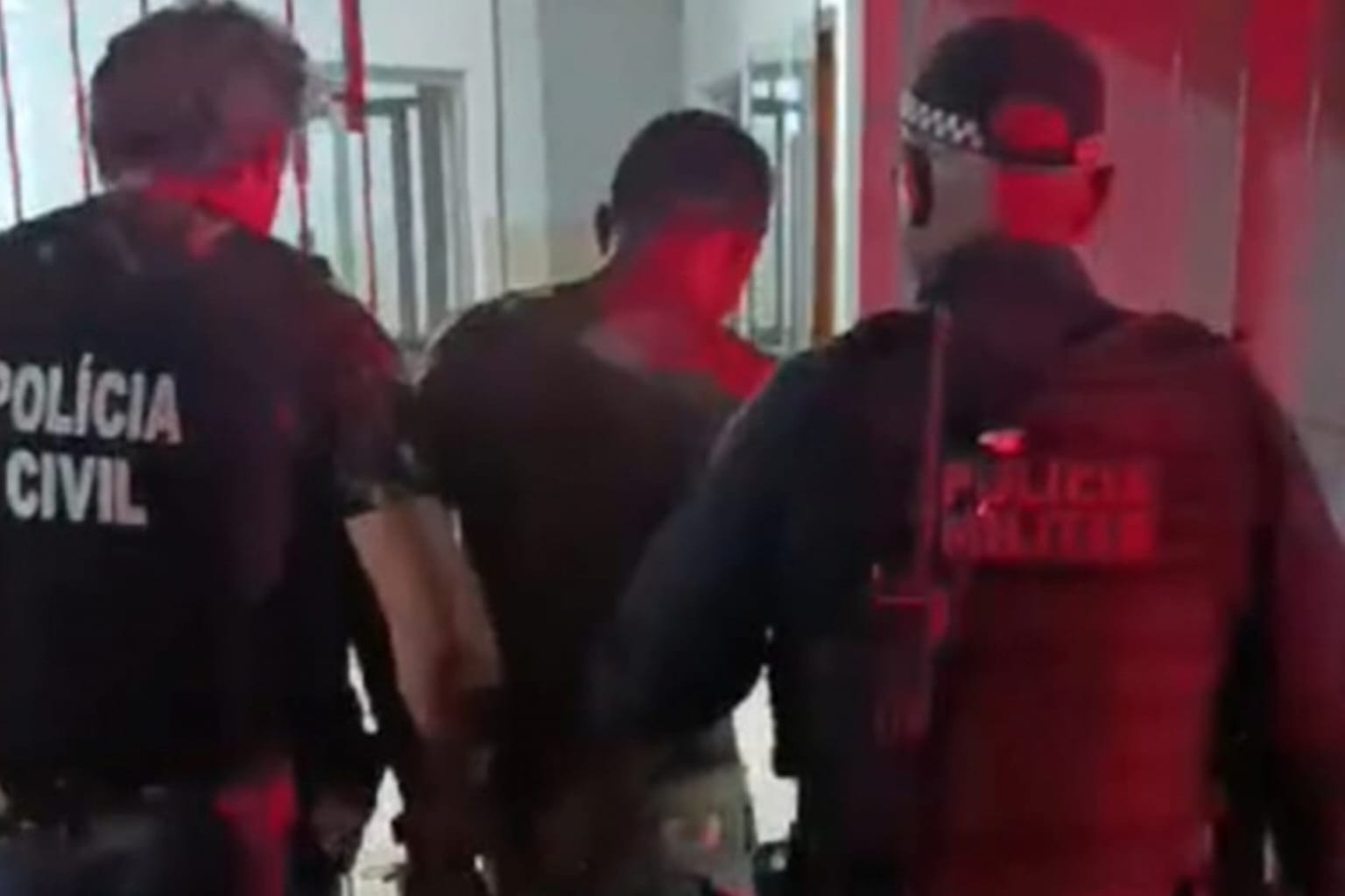 Integrante de facção criminosa é preso com drogas em Tailândia