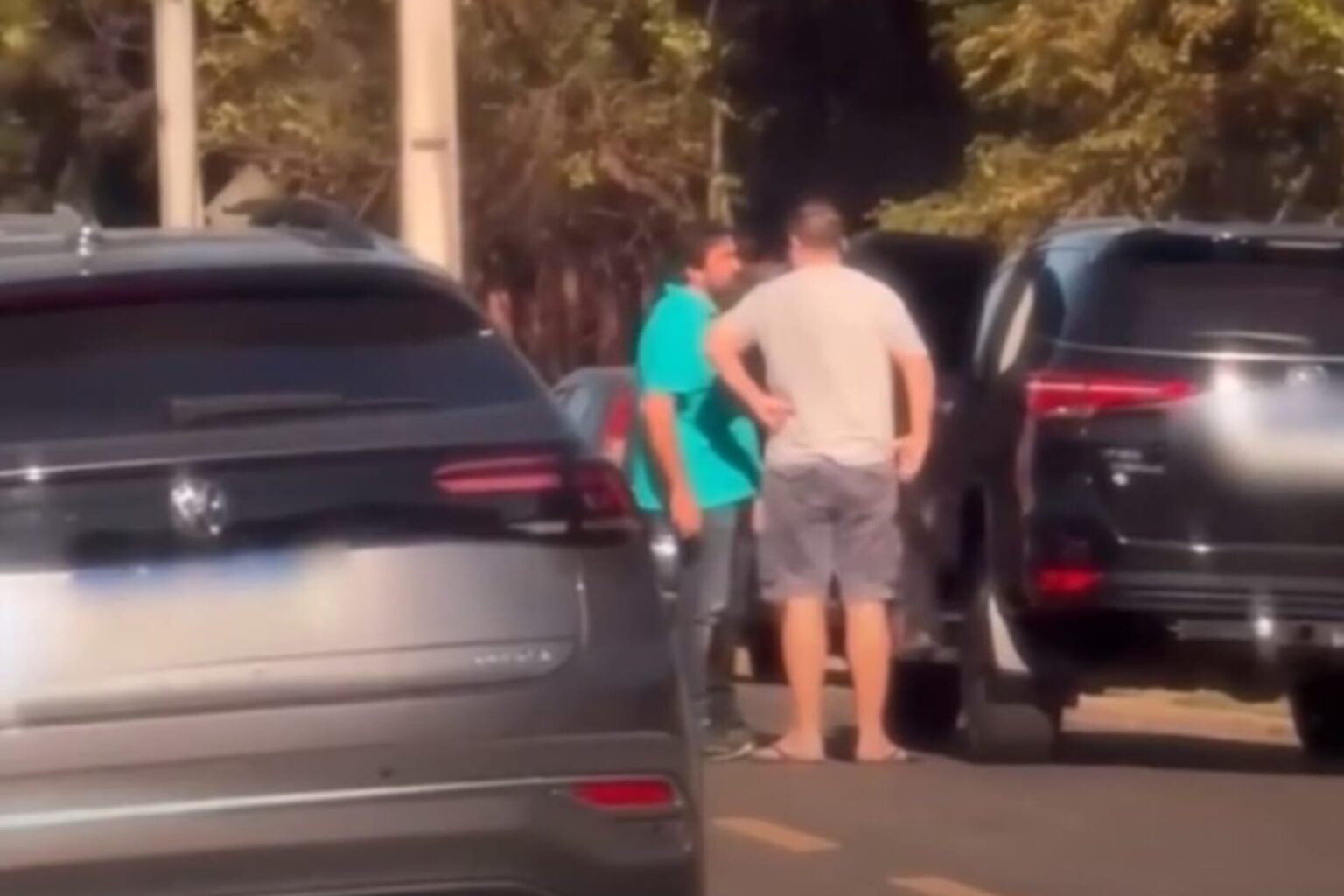 Promotor é flagrado pegando R$ 900 mil de empresário após extorsão