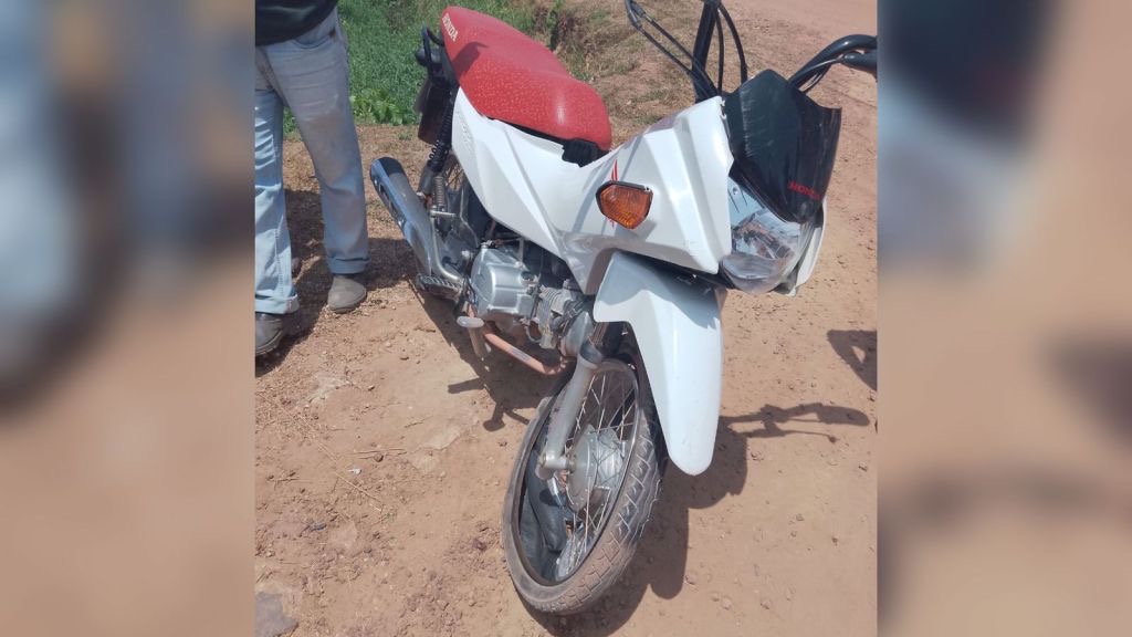 Homem tem perna fraturada após acidente entre dois veículos no Pará