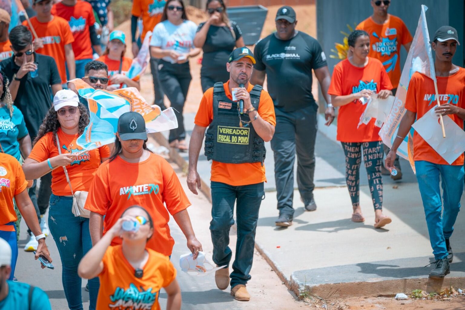 Aurélio Goiano ouve clamor da população do Bairro Cidade Jardim, em Parauapebas