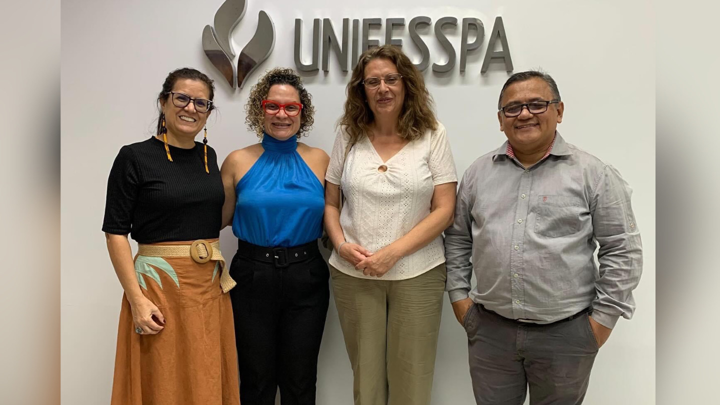 Professora da Universidade de Salamanca ministra minicurso na Unifesspa