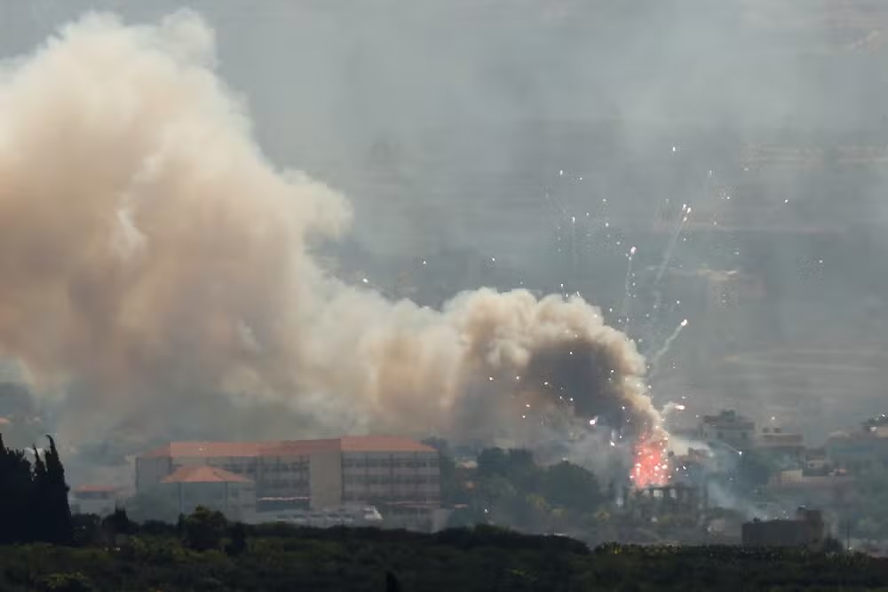 Bombardeios no Líbano matam 182 pessoas