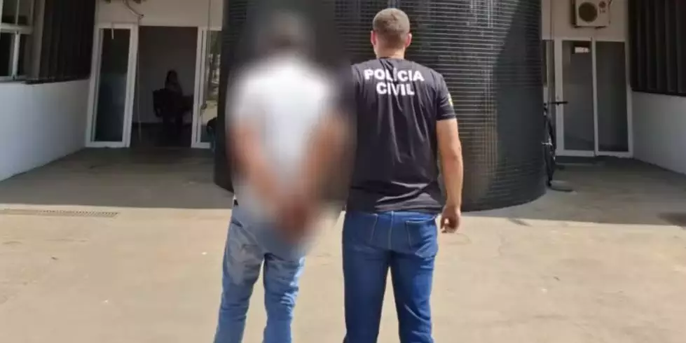 Homem é preso suspeito de estuprar mulher após acidente de trânsito