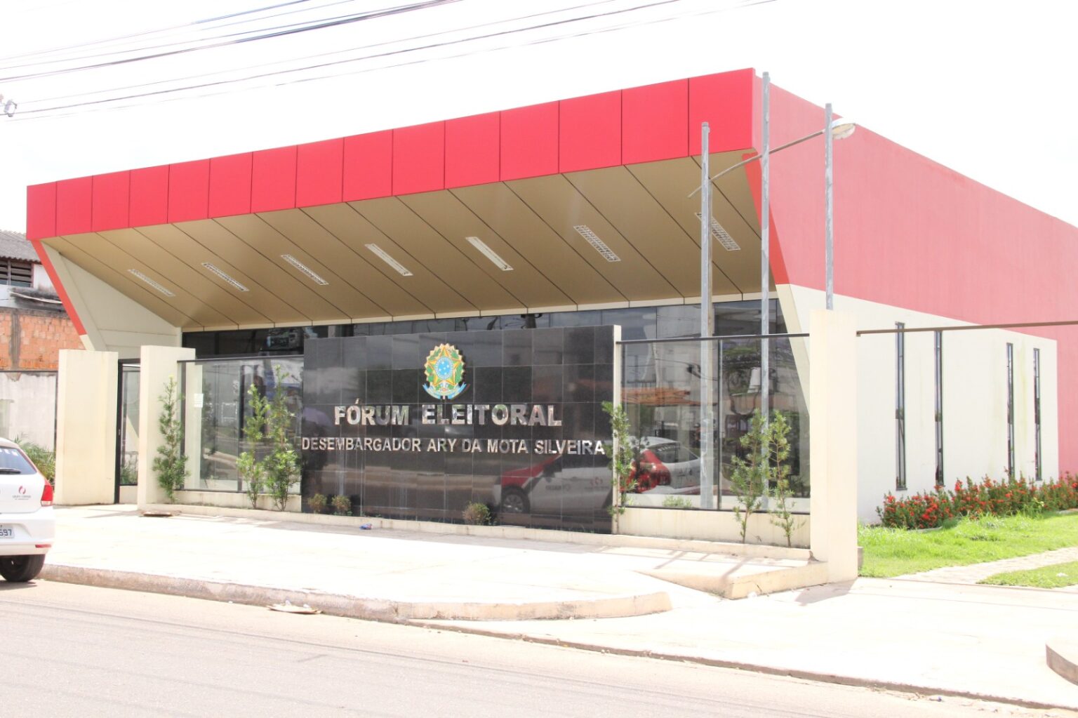Justiça Eleitoral obriga página a publicar direito de resposta de Chamonzinho