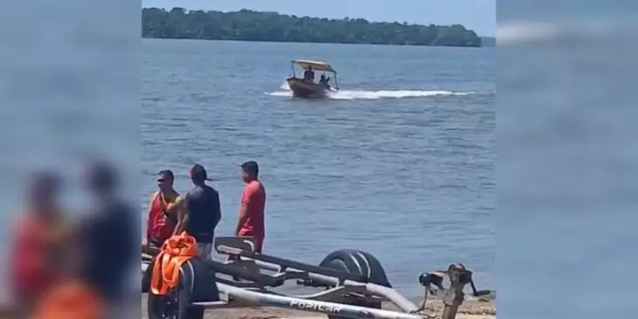 Canoa naufraga e deixa duas pessoas desaparecidas no Pará