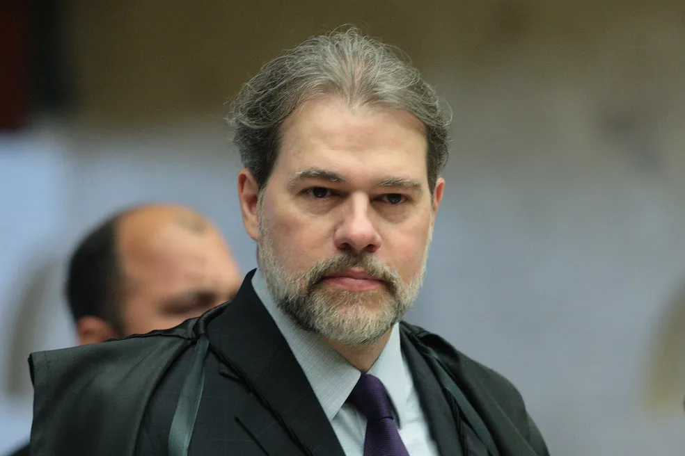 Com problemas no pulmão, Dias Toffoli não tem previsão de alta