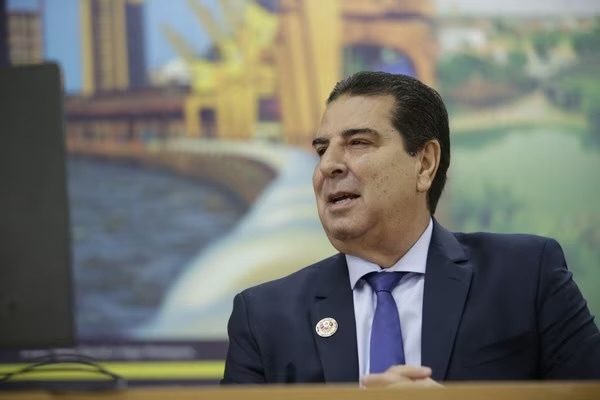 Deputado paraense deixa UTI após infarto e segue em recuperação