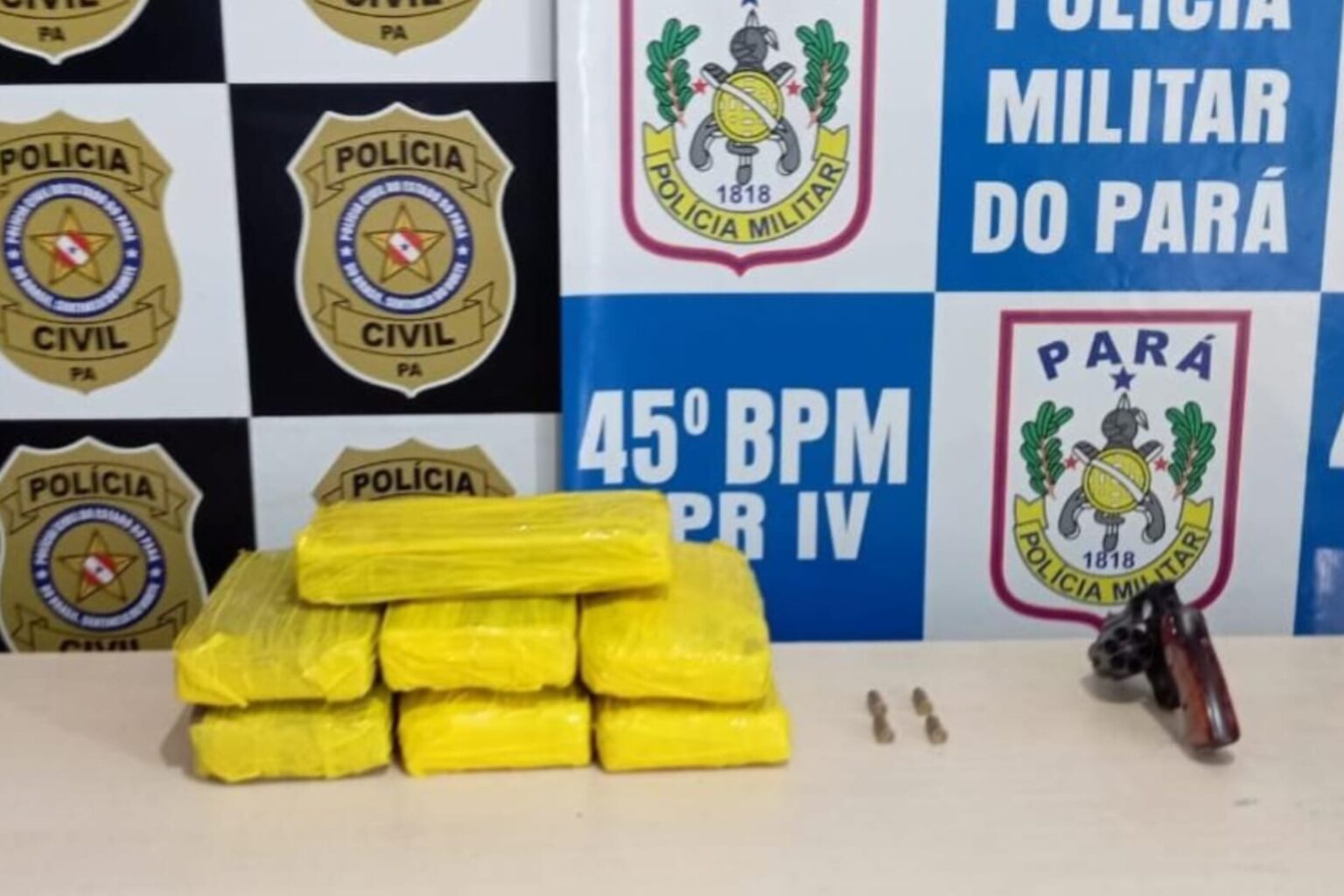 Criminoso morre em confronto com a polícia em Tailândia