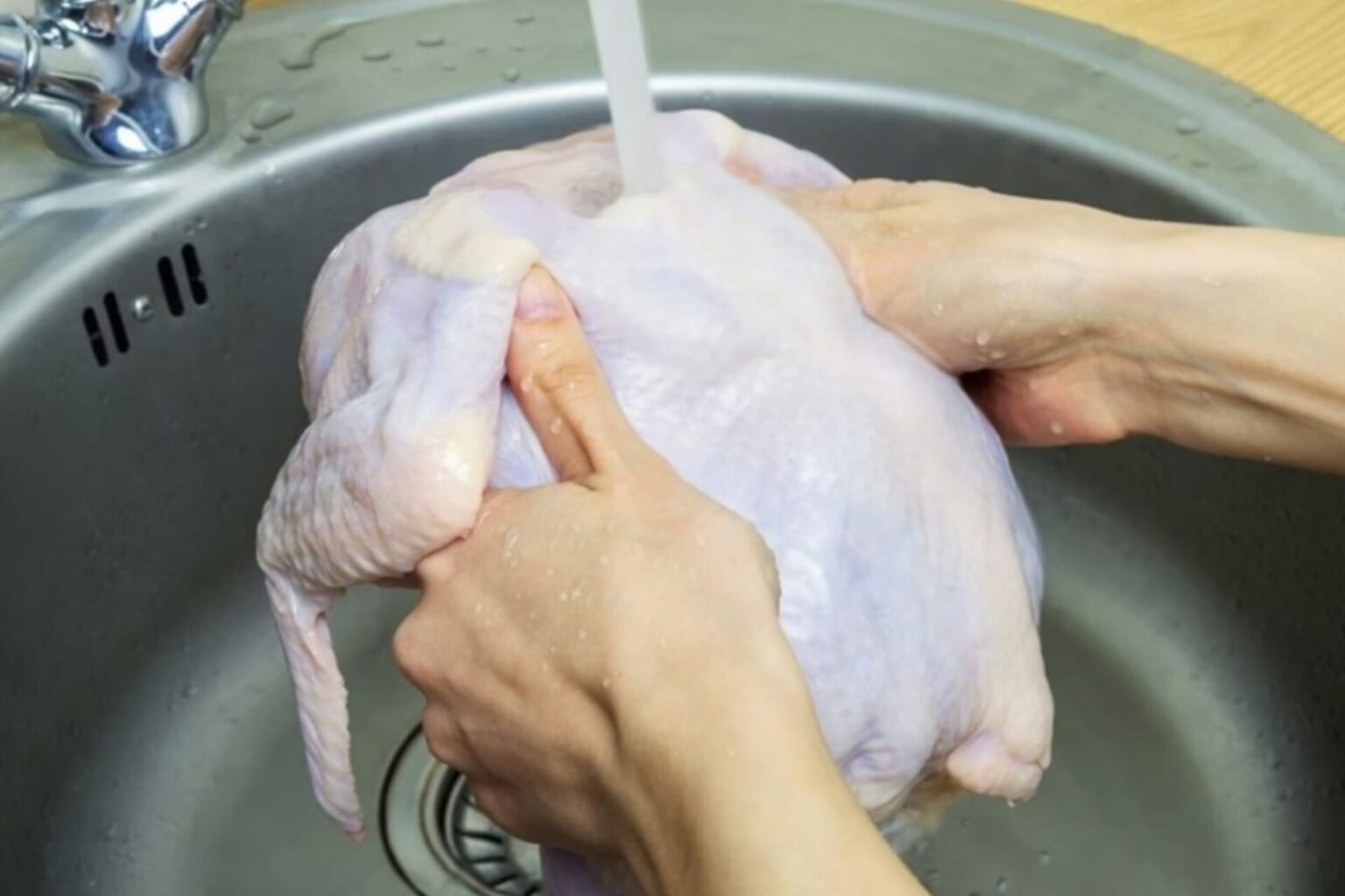 Contaminação cruzada de alimentos: veja dicas para reduzir os riscos