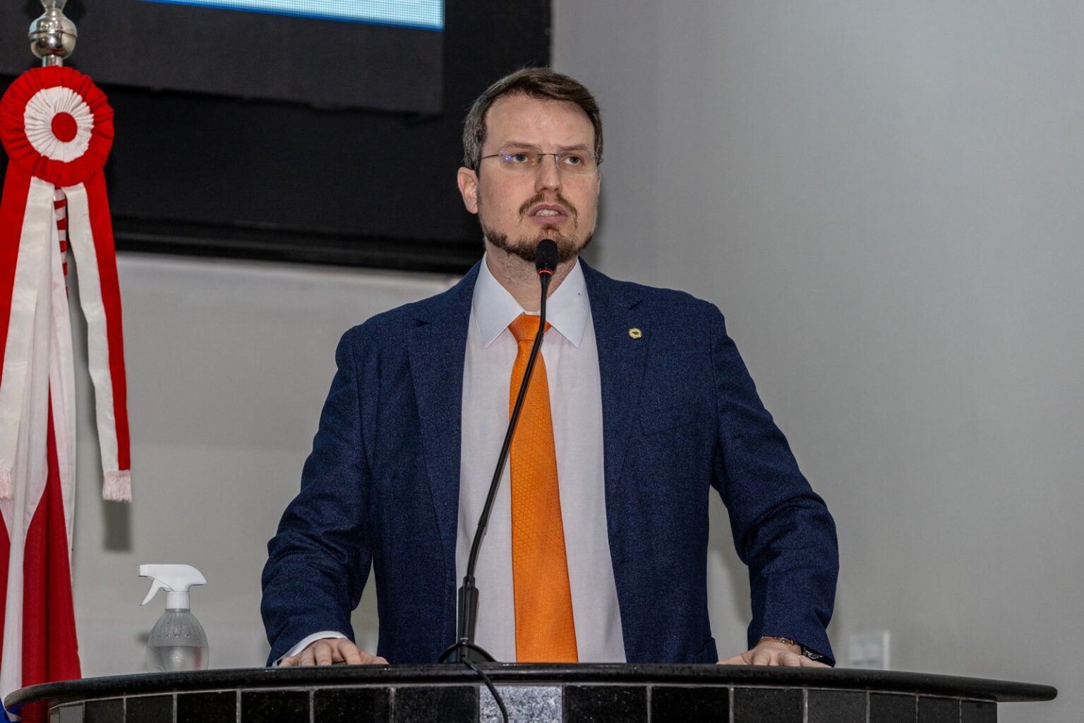 Deputado Dirceu ten Caten realiza reunião com lideranças políticas em Redenção