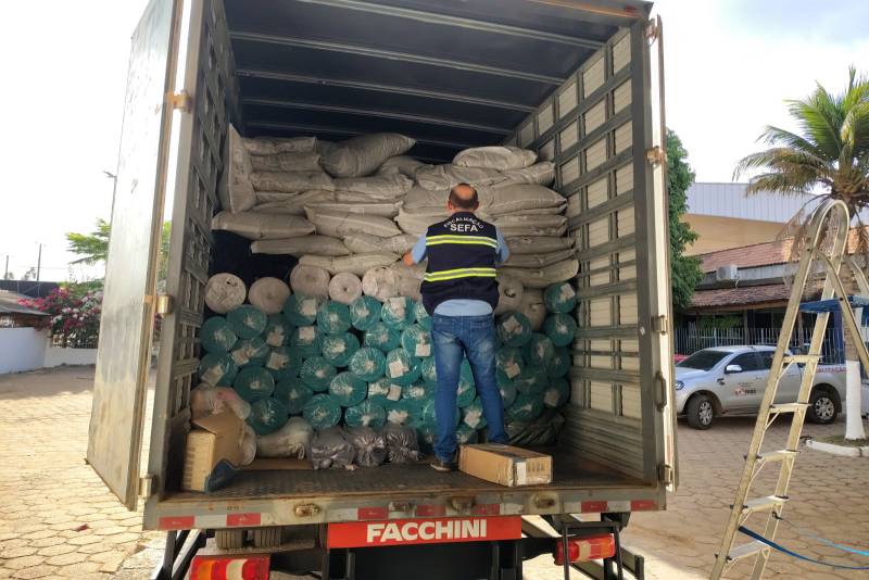 Sefa apreende mercadorias importadas avaliadas em mais de R$ 180 mil
