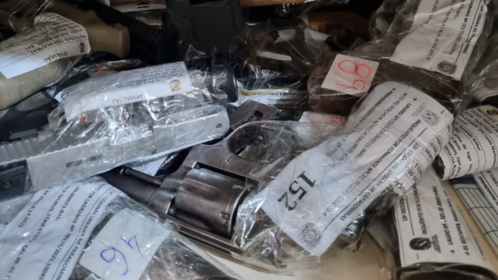 Polícia Civil destrói mais de 120 armas de fogo e munições no Pará