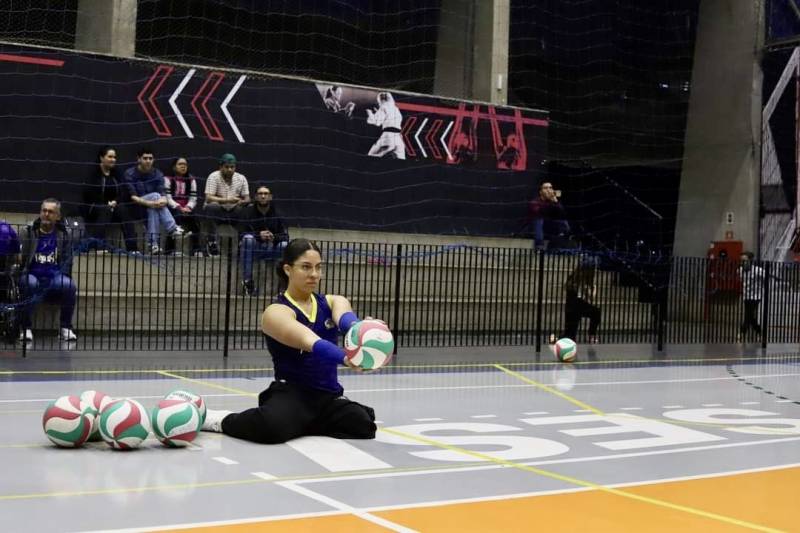 Atleta do Parádesporto é convocada para a Seleção Brasileira de Vôlei Sentado