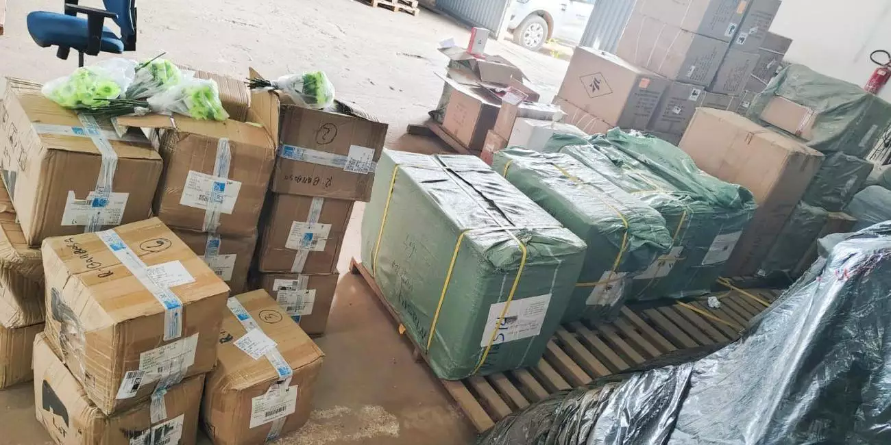 Sefa apreende 36 caixas de mercadorias importadas no nordeste do Pará