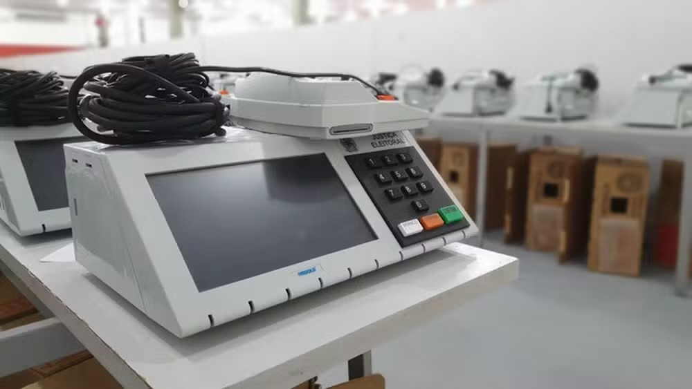 Mais de 50 urnas eletrônicas apresentam problemas no 1º turno das eleições municipais no Pará