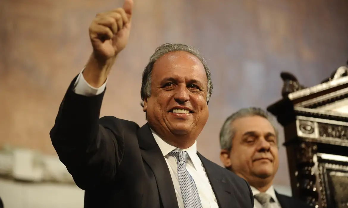 Justiça confirma eleição de ex-governador do RJ para prefeito de Piraí