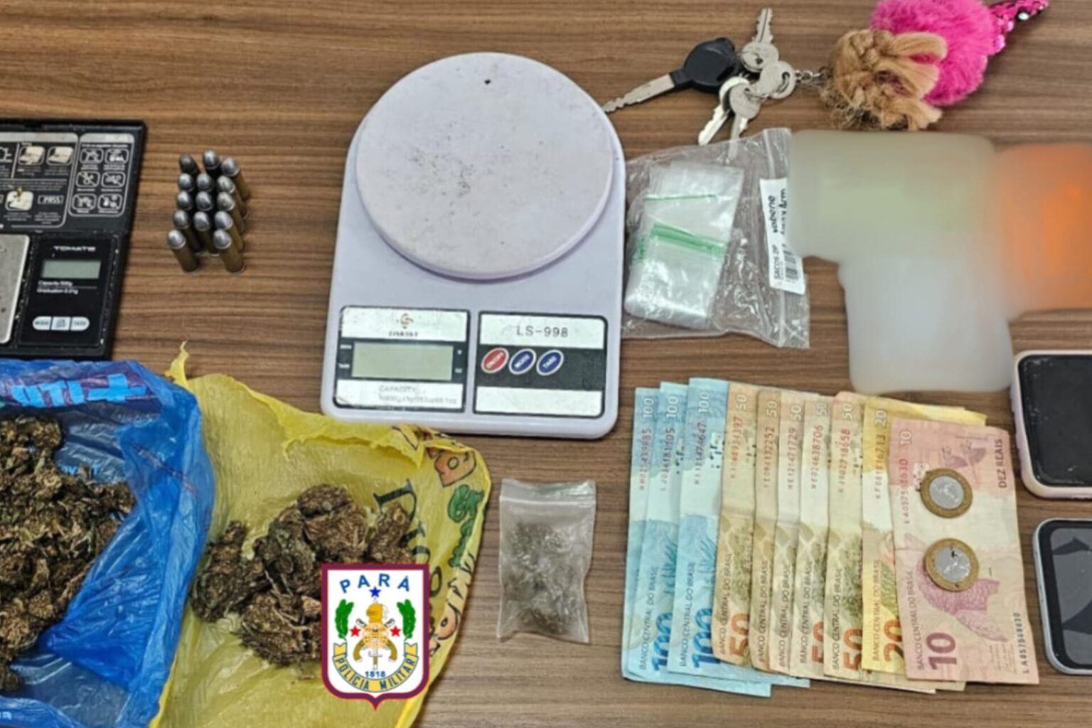 Mulher é presa ao vender drogas em rua no Pará