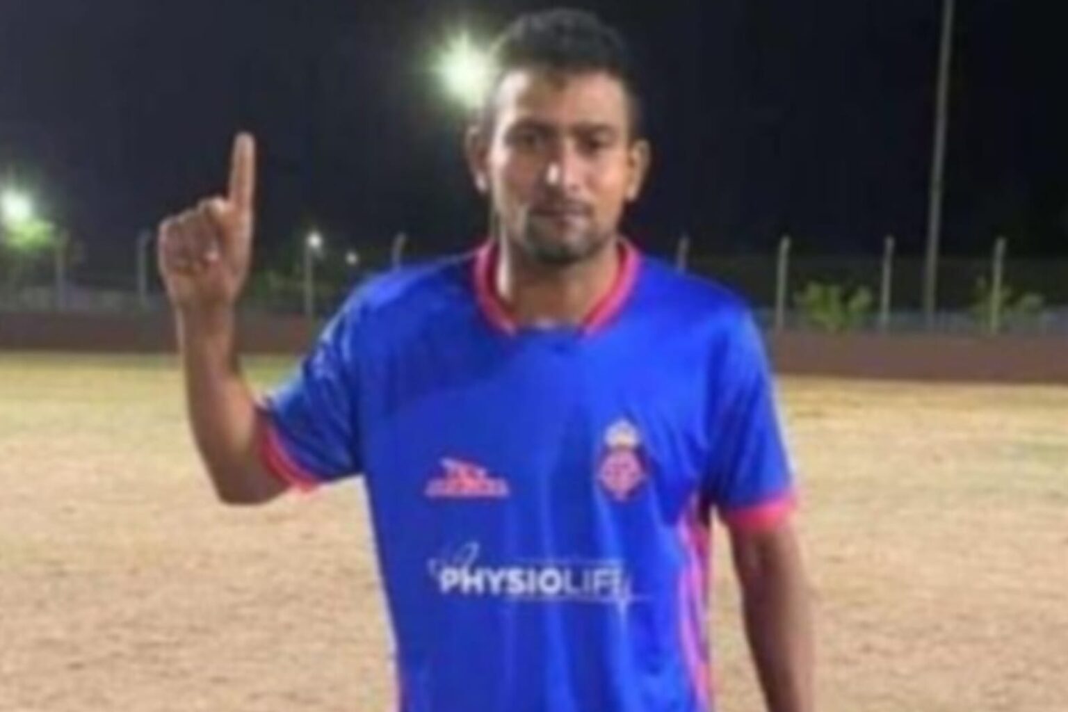 Jogador de futebol sofre infarto e morre durante partida em Parauapebas