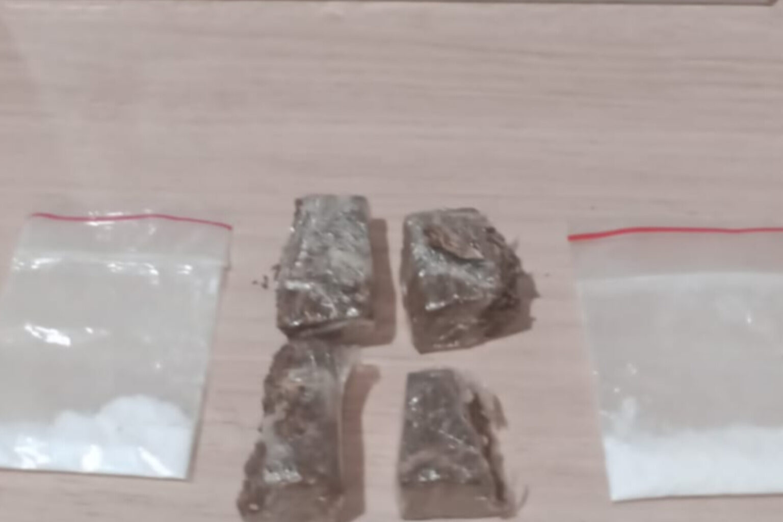 Homem é preso com drogas após tentar fugir da PM em Santana do Araguaia