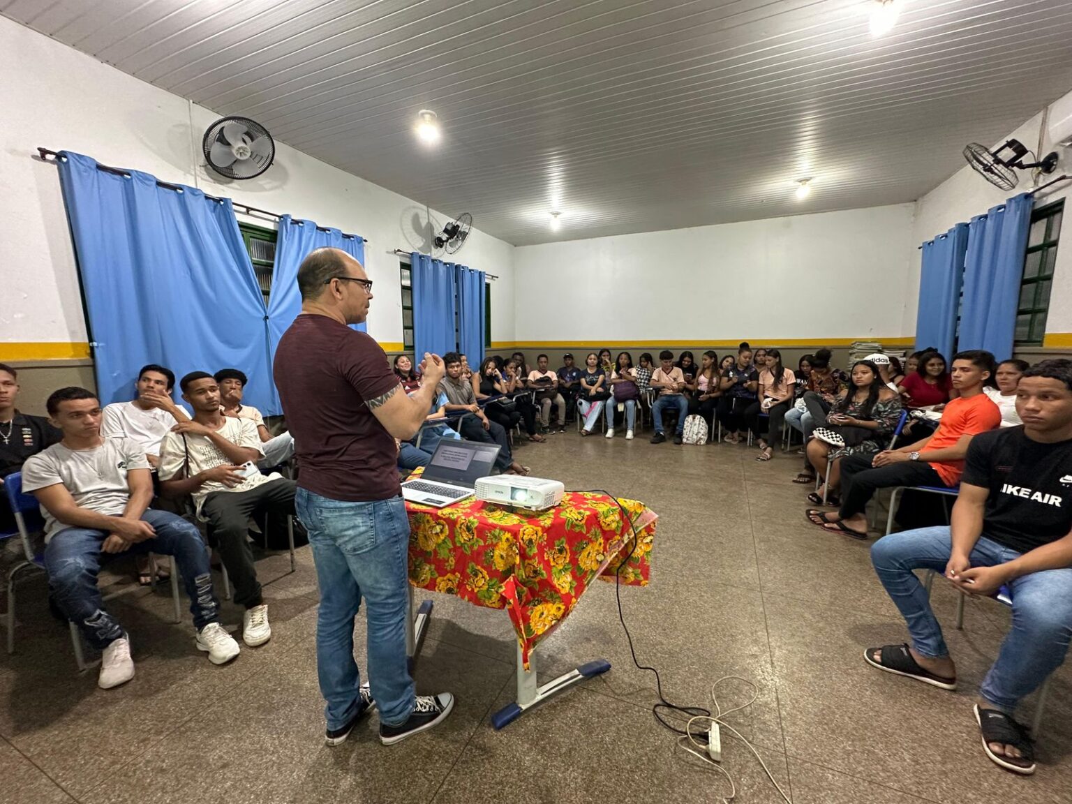 Escola Gaspar Viana debate identidade negra e autoestima em Marabá