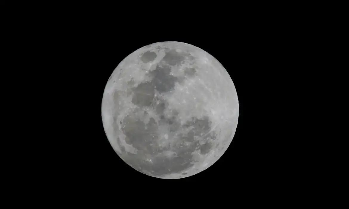 Céu de março tem eclipse total da Lua e mais fenômenos; veja
