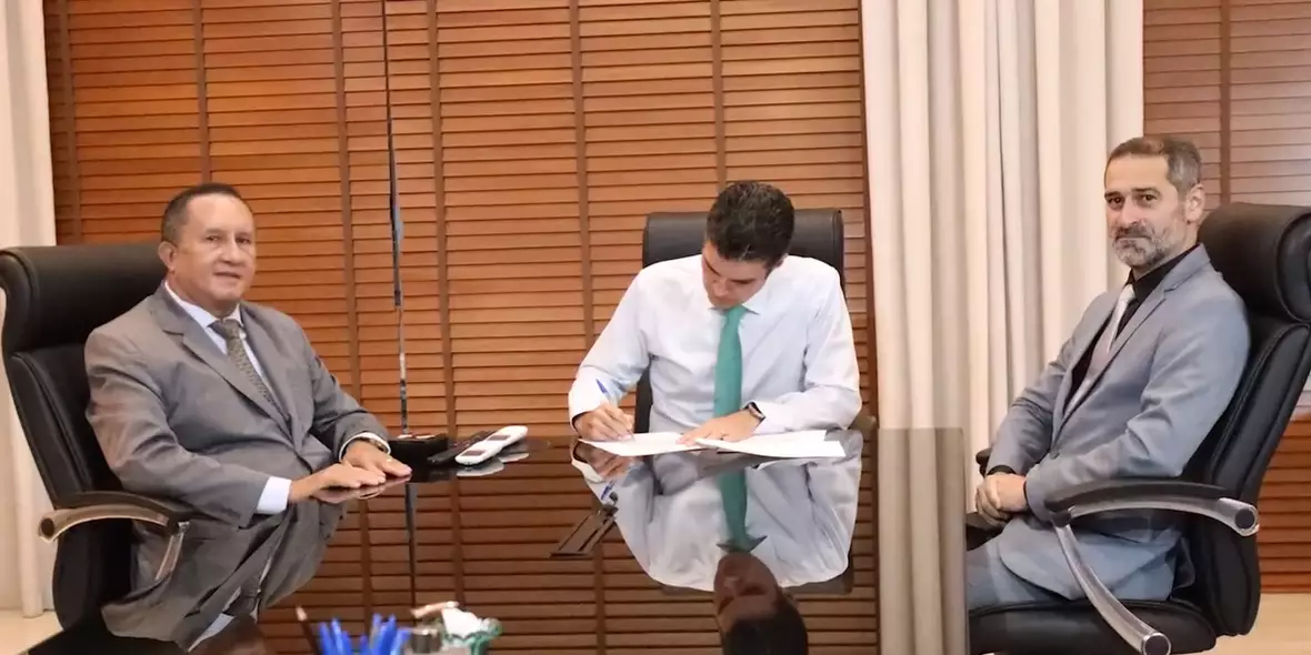 Pará sanciona gratificação de 20% no salários dos delegados do estado