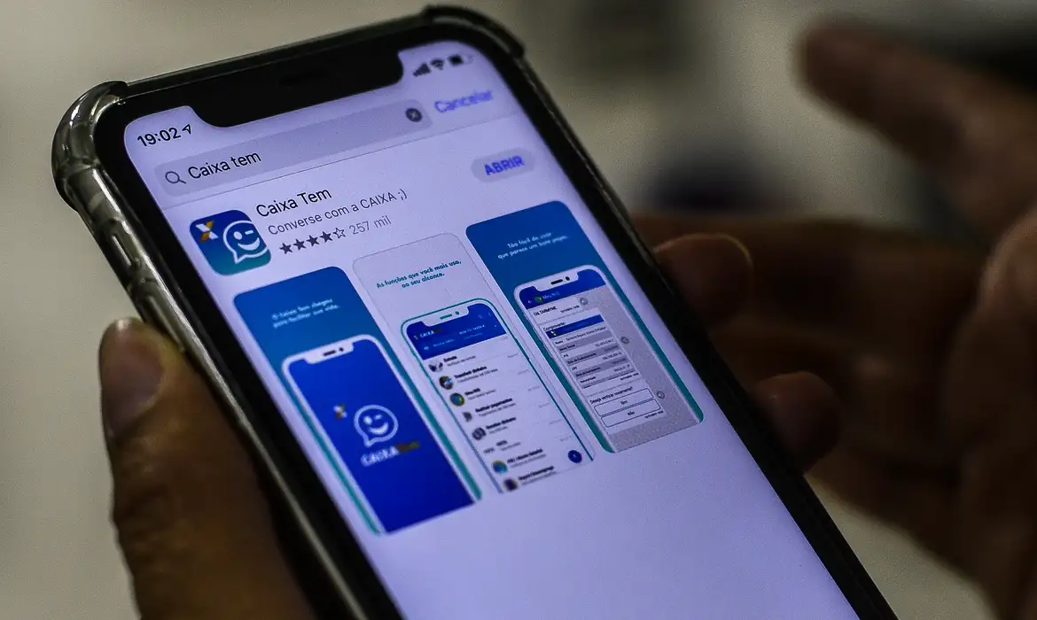 Caixa teve vazamento de dados de chaves Pix, diz Banco Central