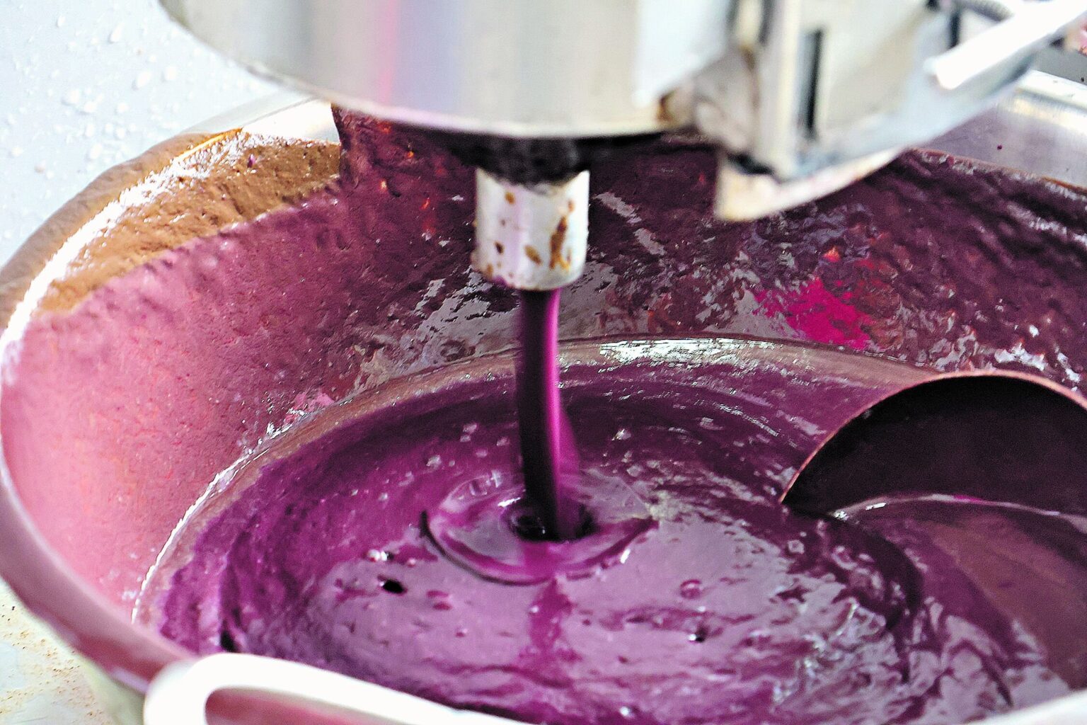 Homem é condenado por matar esposa com açaí envenenado