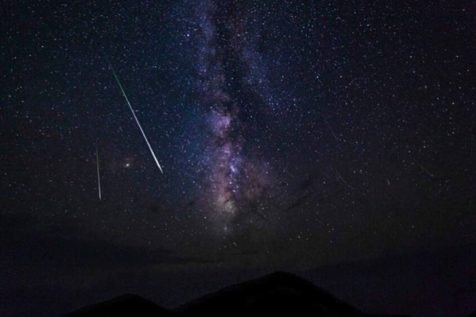 Céu de novembro terá conjunções celestes e chuva de meteoros Leonidas