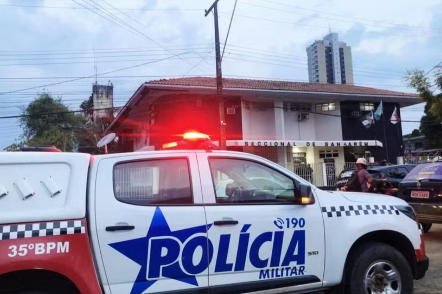 Locutor de loja é preso suspeito de importunação sexual e lesão corporal no Pará