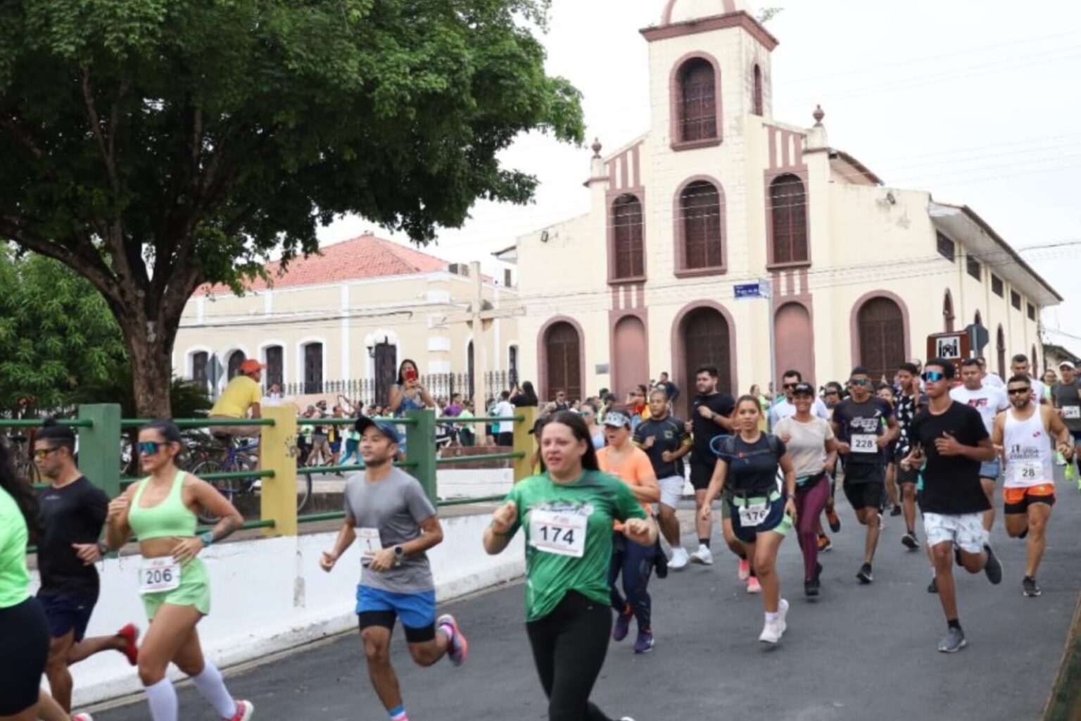 Mais de 300 atletas participam da 14ª Corrida de São Félix de Valois em Marabá